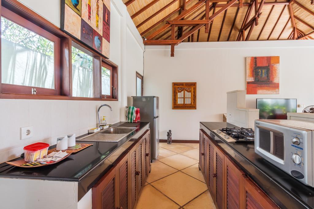 غيلي مينو Villa Mojo المظهر الخارجي الصورة